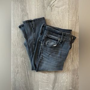 Abercrombie & Fitch Cropped Split Hem Jeans